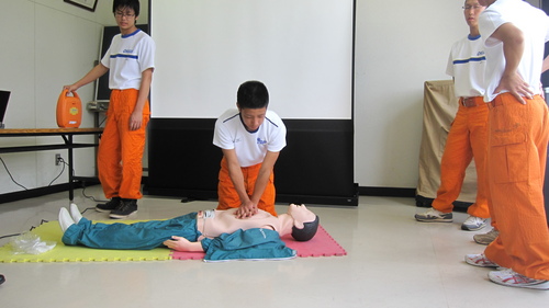 心肺蘇生法、受講中